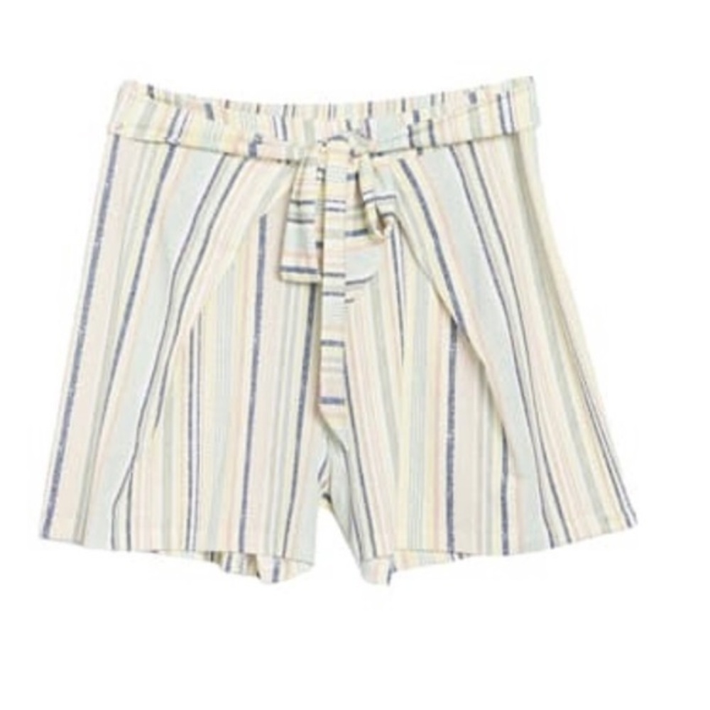 BCBGeneration Stripe Print Tie Front shorts - NWOT